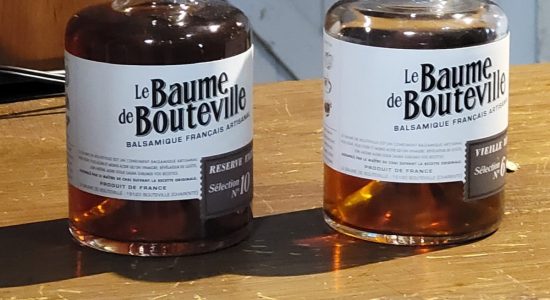 Moi/s local : dégustation du Baume de Bouteville